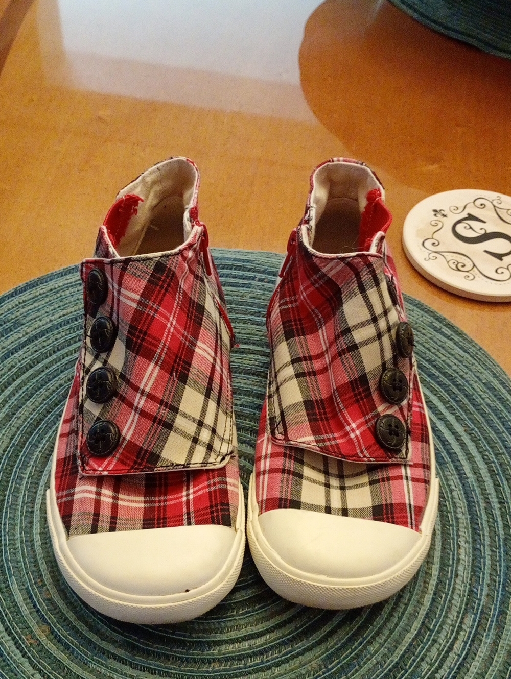 Vintage BC Footwear Kids Red Plaid Button-Front Sneakers Sz 3.5
